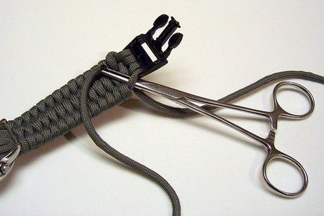 Step-by-Step Guide to Creating a Paracord Watchband for Ultimate Style Step-by-Step Guide to Creating a Paracord Watchband for Ultimate Style