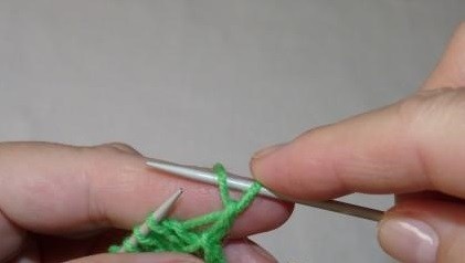 Detailed Knitting Pattern for a Unique Texture Creation Detailed Knitting Pattern for a Unique Texture Creation
