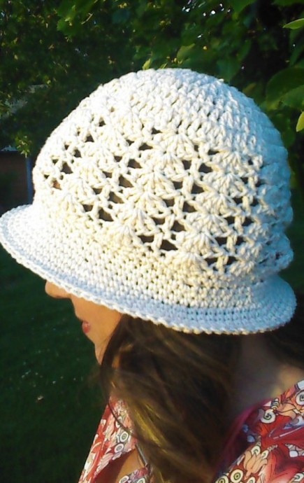 Helping our users. ​Crochet Summer Hat.