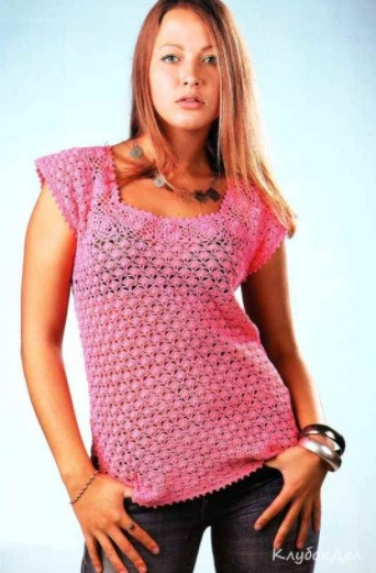 ​Pink Crochet Top