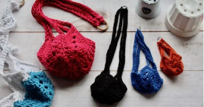 Helping our users. ​Crochet Hanging Pot-Holder.