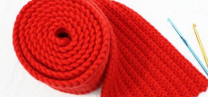 ​Simple Crochet Scarf For Beginners