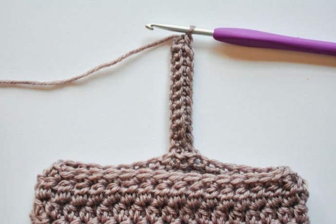 Complete Guide to Crocheting Stylish Legwarmers with Knitpicks Brava Sport Yarn Complete Guide to Crocheting Stylish Legwarmers with Knitpicks Brava Sport Yarn