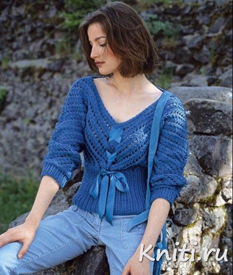 Stylish Blue Pullover