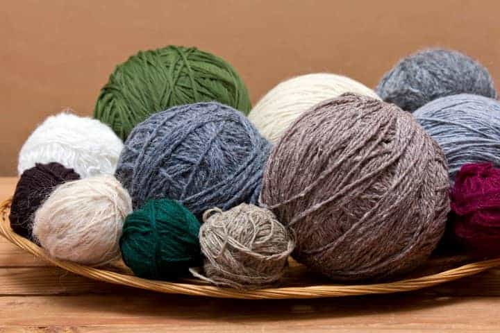 ​Types of Woolen Yarn
