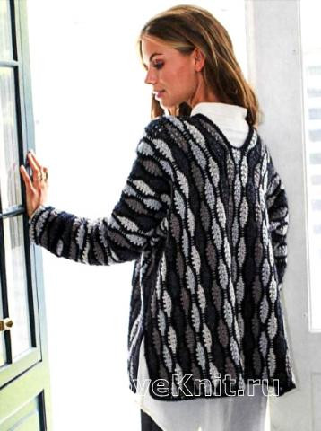 Complete Guide to Crocheting a Stylish Wavy Pattern Garment with Alpaca Yarn