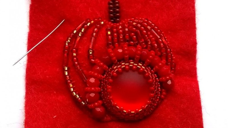 How to Create a Beautiful Felt Brooch: Step-by-Step Guide How to Create a Beautiful Felt Brooch: Step-by-Step Guide
