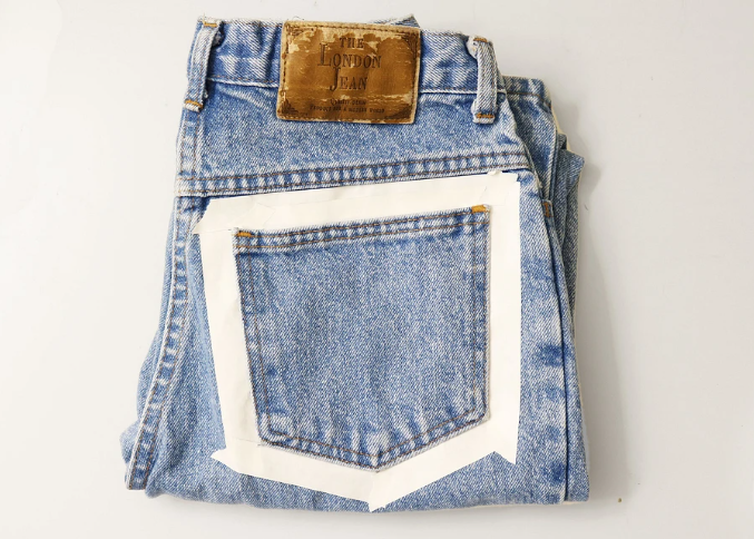 ​How to Make Stylish Jeans with Painting