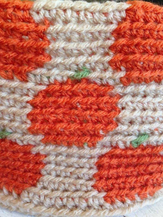 ​Crochet Basket with Pumpkins