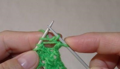 Detailed Knitting Pattern for a Unique Texture Creation Detailed Knitting Pattern for a Unique Texture Creation