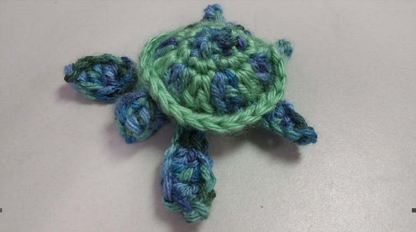 ​Small Crochet Turtle