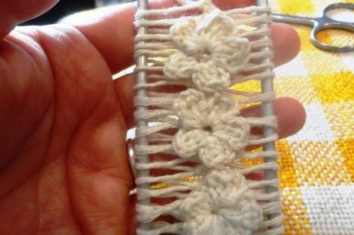Flower Stitch On "U" Instrument Flower Stitch On "U" Instrument
