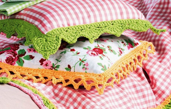 ​Crochet Border for Pillow