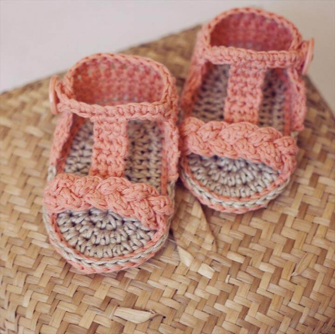 Inspiration. Crochet Summer Booties for Baby Girls.