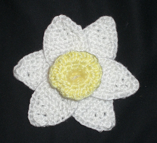 Helping our users. Crochet Daffodils.