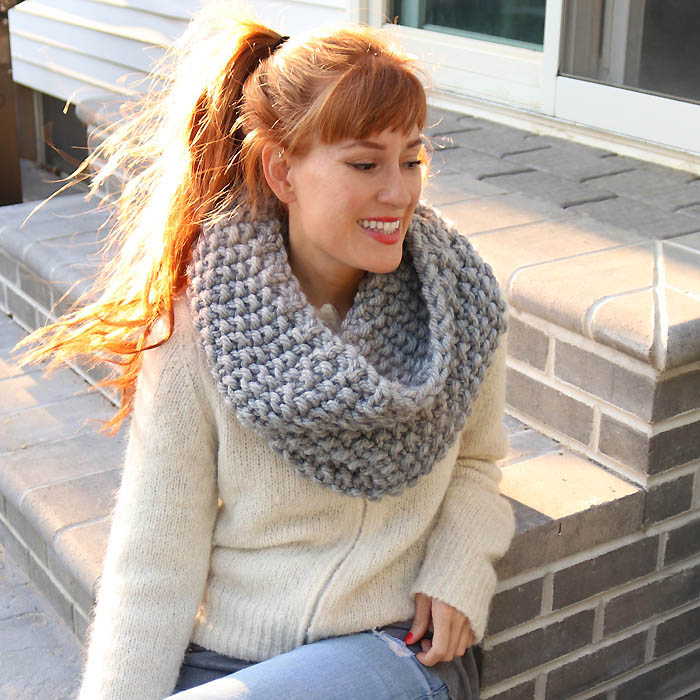 ​Seed Stitch Knit Cowl