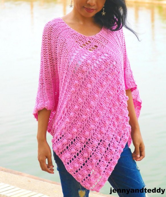 Explore Inspiring Spring Ponchos for Your Seasonal Wardrobe Explore Inspiring Spring Ponchos for Your Seasonal Wardrobe