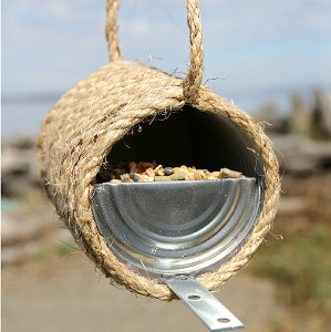 ​Birds Feeder From a Can