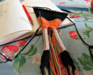 Helping our users. ​Knit Halloween Witch.