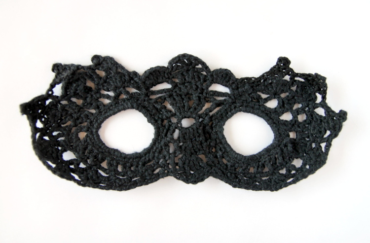 Helping Patty Docter. ​Crochet Masquerade Mask