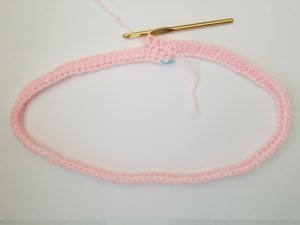 Helping our users. ​Crochet Mobius Wrap.