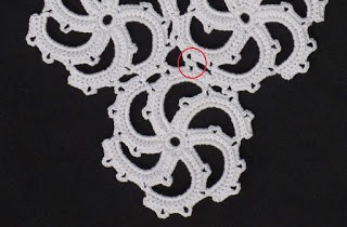 Complete Guide to Creating Medallions with DMC Cebelia Crochet Thread Complete Guide to Creating Medallions with DMC Cebelia Crochet Thread