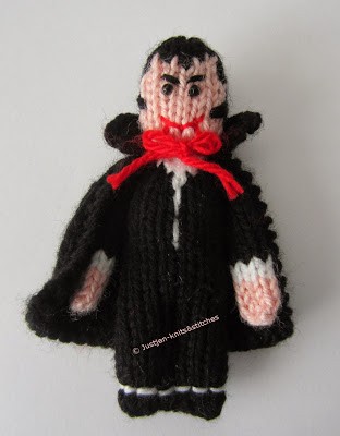 Helping our users. ​Crochet Count Dracula.