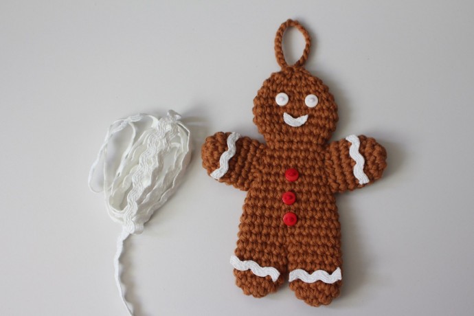 Helping our users. ​Crochet Gingerbread Man.