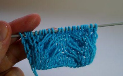 ​Turkish Braid Knit Stitch