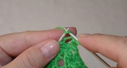 Detailed Knitting Pattern for a Unique Texture Creation Detailed Knitting Pattern for a Unique Texture Creation