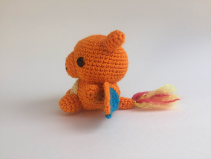Helping our users. ​Crochet Amigurumi Charizard.