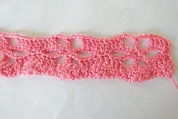 Helping our users. Crochet Blanket with Flowered Pattern. Helping our users. Crochet Blanket with Flowered Pattern.