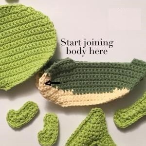 Helping our users. ​Crochet Grasshopper.