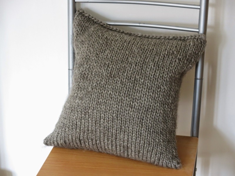 ​Sweet and Simple Cushion Cover