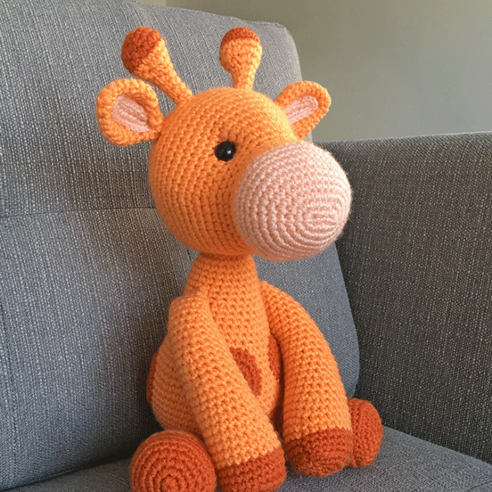 Helping our users. ​Cute Amigurumi Giraffe.