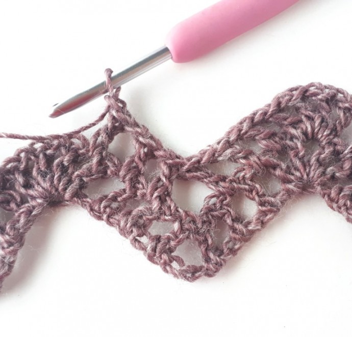 Helping our users. ​Rectangle Crochet Shawl.