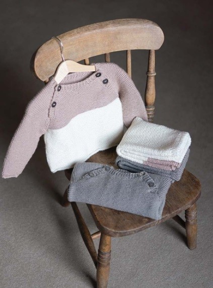 Helping our users.​ Set of Sweater and Leggings for Baby.