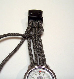 Step-by-Step Guide to Creating a Paracord Watchband for Ultimate Style Step-by-Step Guide to Creating a Paracord Watchband for Ultimate Style