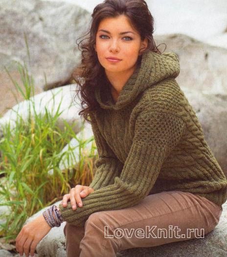 ​Green Grass Sweater with Hood
