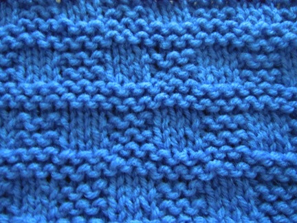 ​Knit Stripes of Squares Pattern