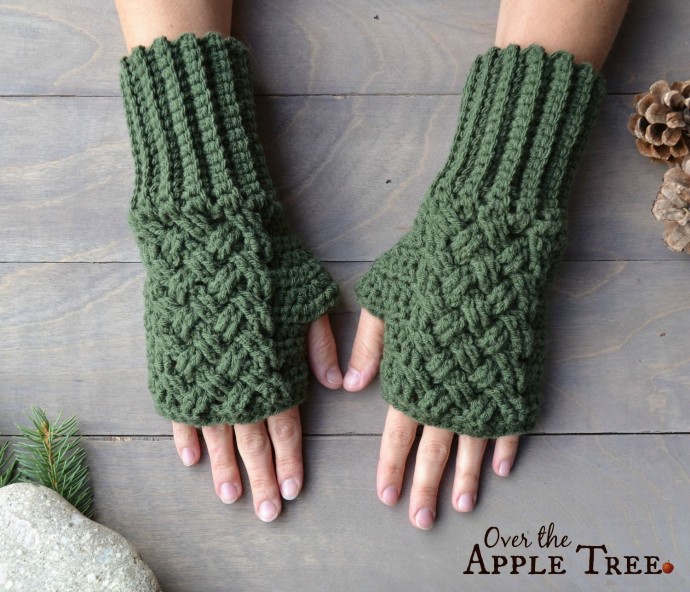 Inspiration. Crochet Fingerless Gloves.