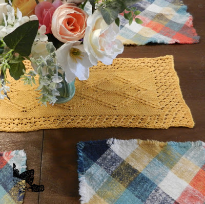 Giles Knit Table Runner Giles Knit Table Runner