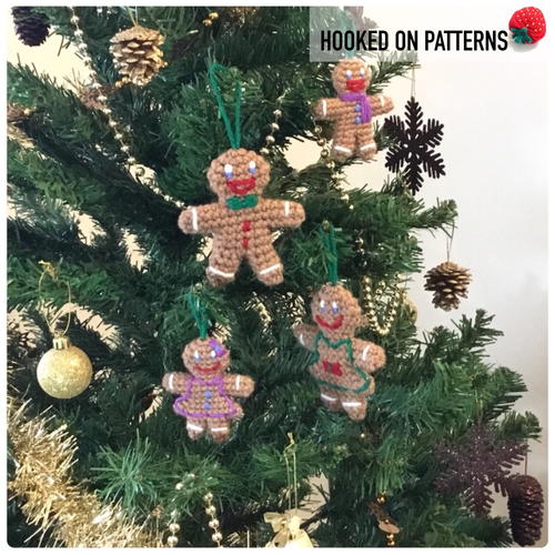​Gingerbread Family Crochet Ornament