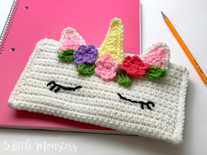 Inspiration. Crochet Pencil Cases.