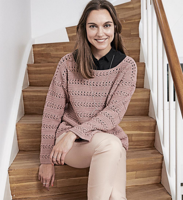 Comprehensive Guide to Crafting a Beautiful Dust-Pink Crochet Sweater with Detailed Patterns and Instructions Comprehensive Guide to Crafting a Beautiful Dust-Pink Crochet Sweater with Detailed Patterns and Instructions