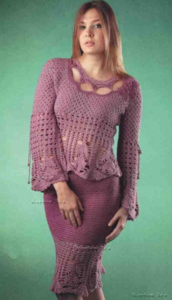 ​Crochet Suit of Pullover and Skirt
