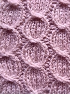 ​Rounded Braids Knit Stitch