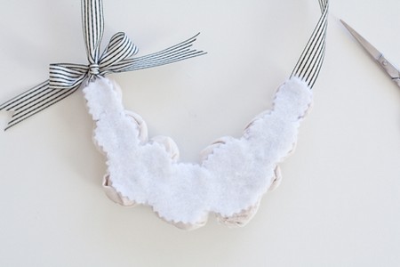 ​Necklace From Cloth Flowers