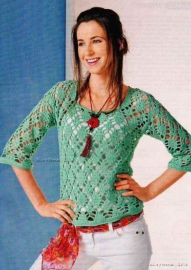 Crochet Pullover with Relief Rhombs Crochet Pullover with Relief Rhombs