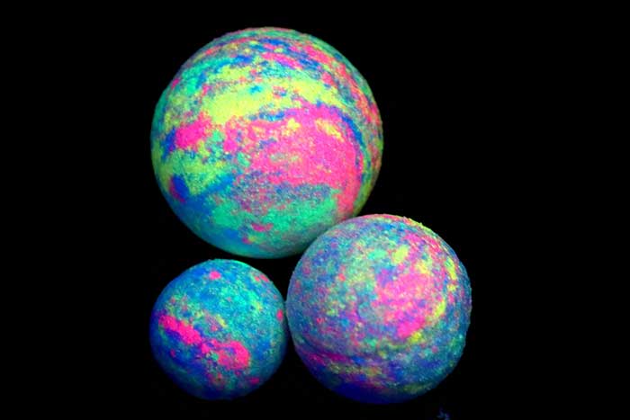 ​Neon Bath Bombs